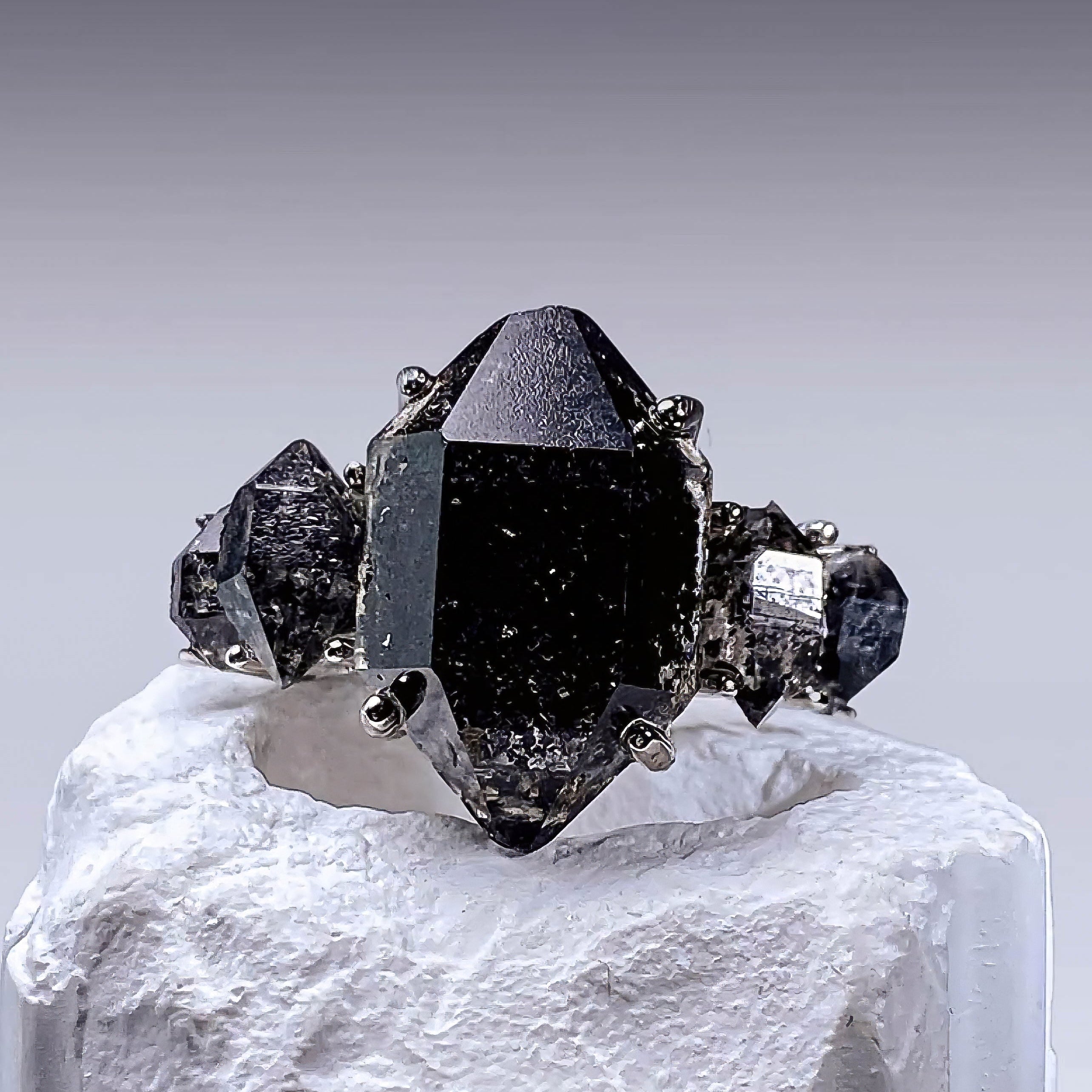 Dark Warrior Ring - Looziivet