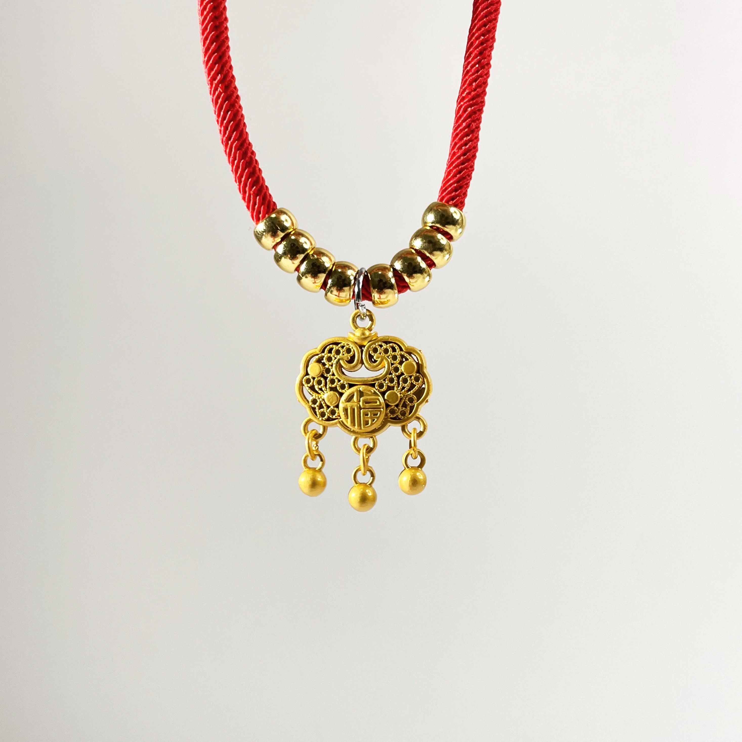 Gold Longevity Lock Bracelet: A Symbol of Health, Prosperity, and Protection - Looziivet