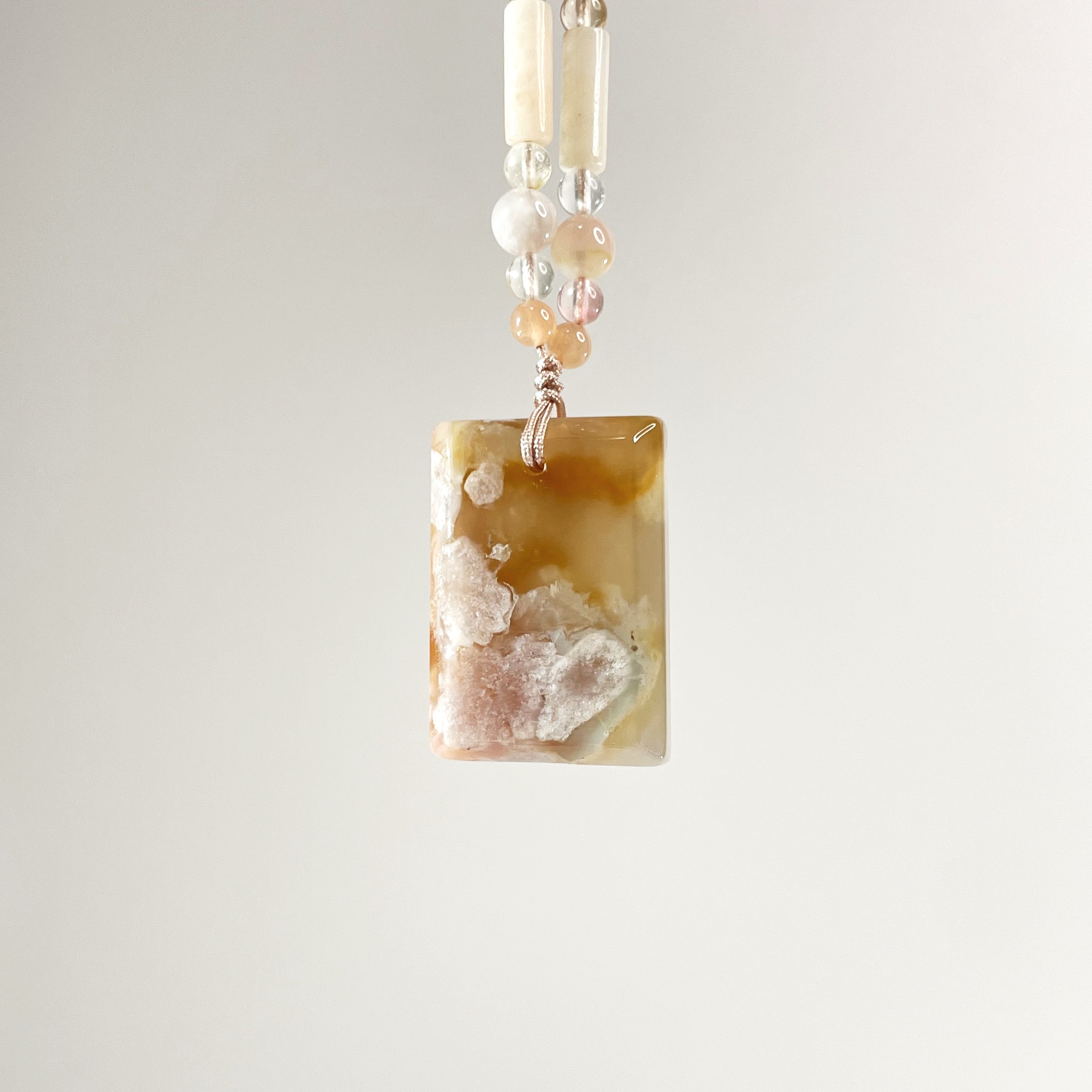 Sakura Agate "Wu Shi Pai" Pendant - One and only - Looziivet