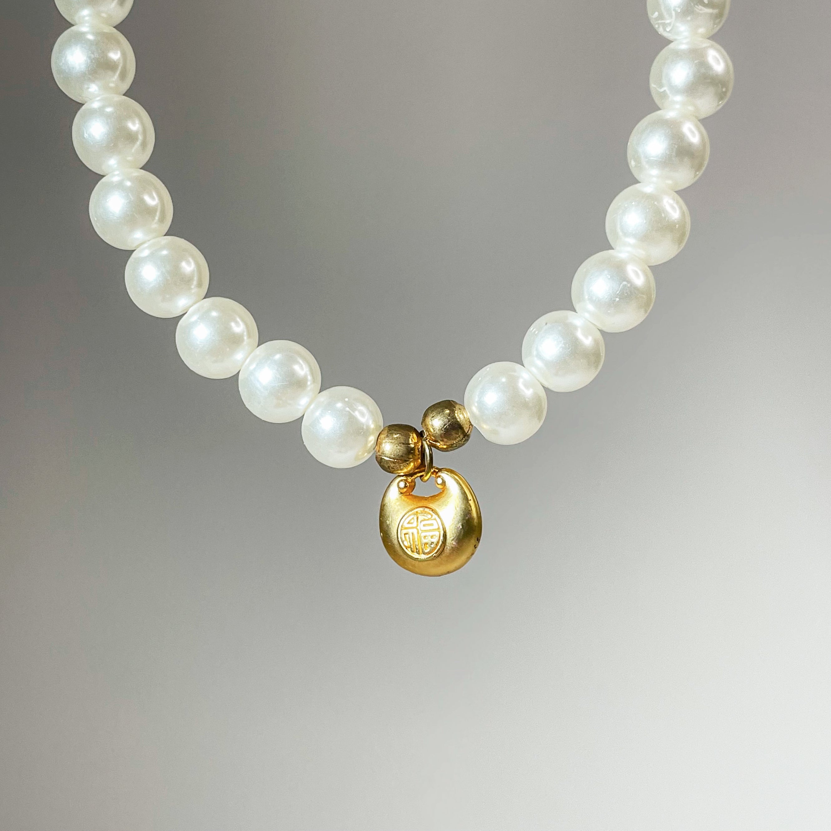 Pet Blessing Longevity Pearl Lock Necklace - Looziivet