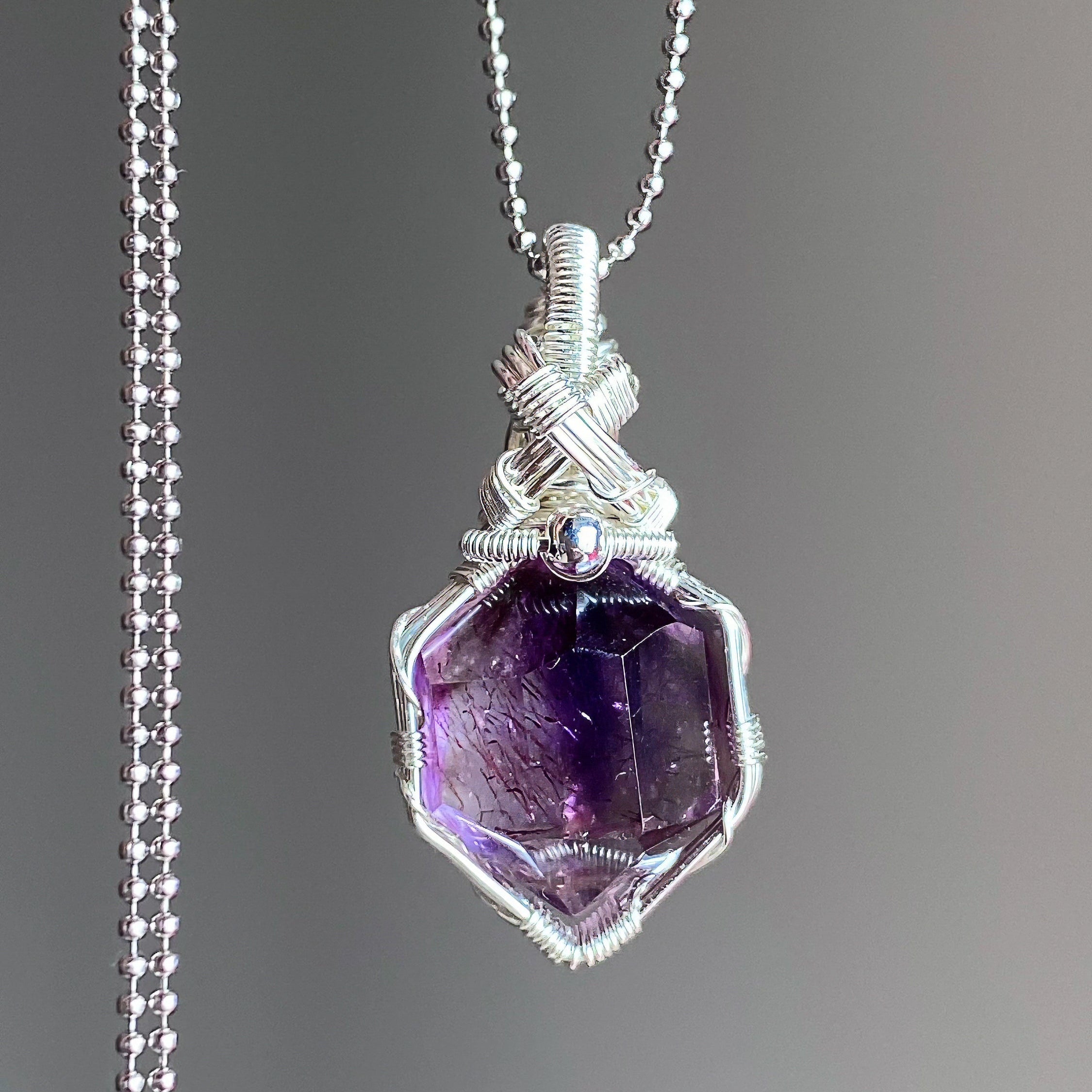 Handcrafted Wire-Wrapped Crystal Necklace - Looziivet