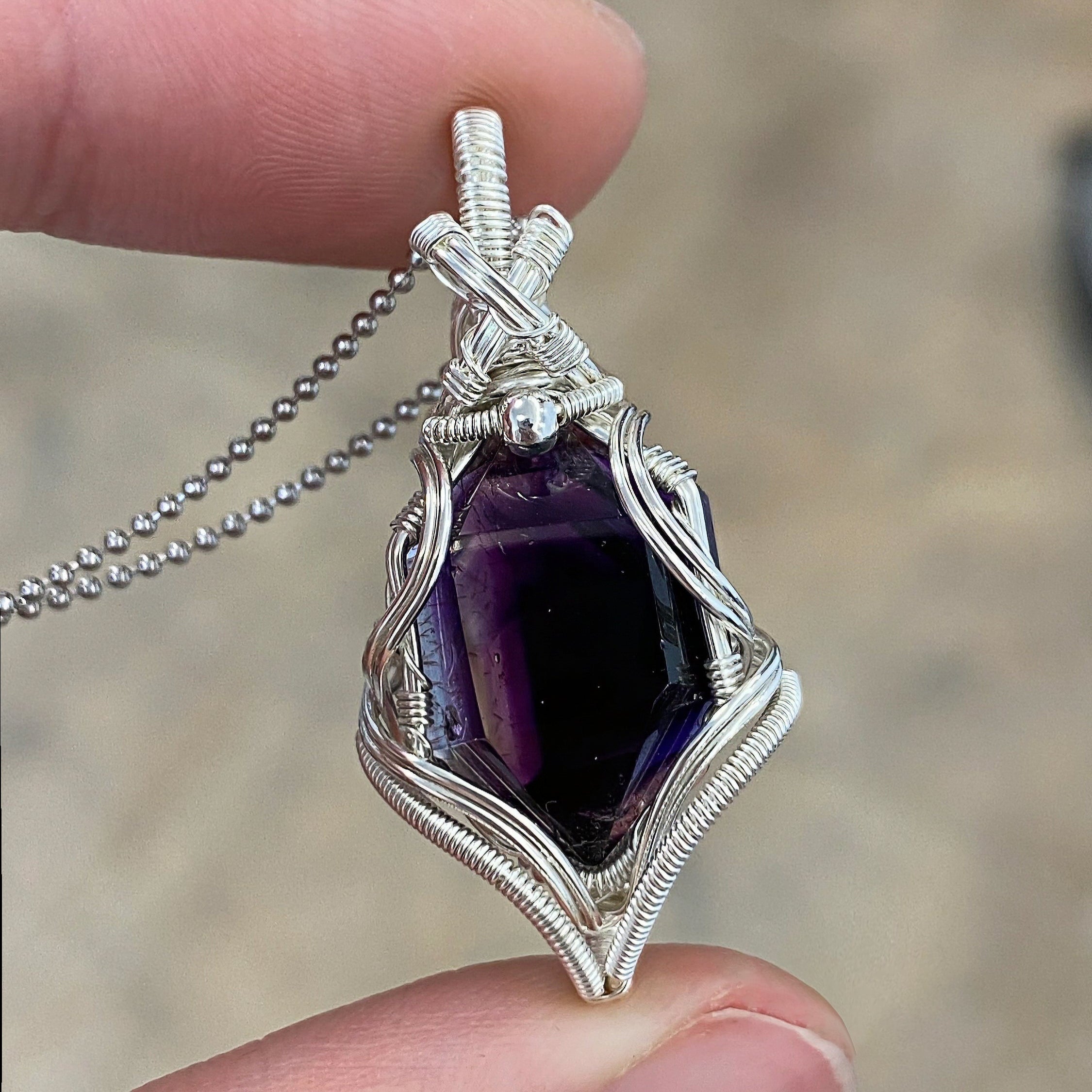 Handcrafted Wire-Wrapped Crystal Necklace - Looziivet