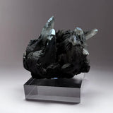 Verdant Peaks in Obsidian Silence - Looziivet