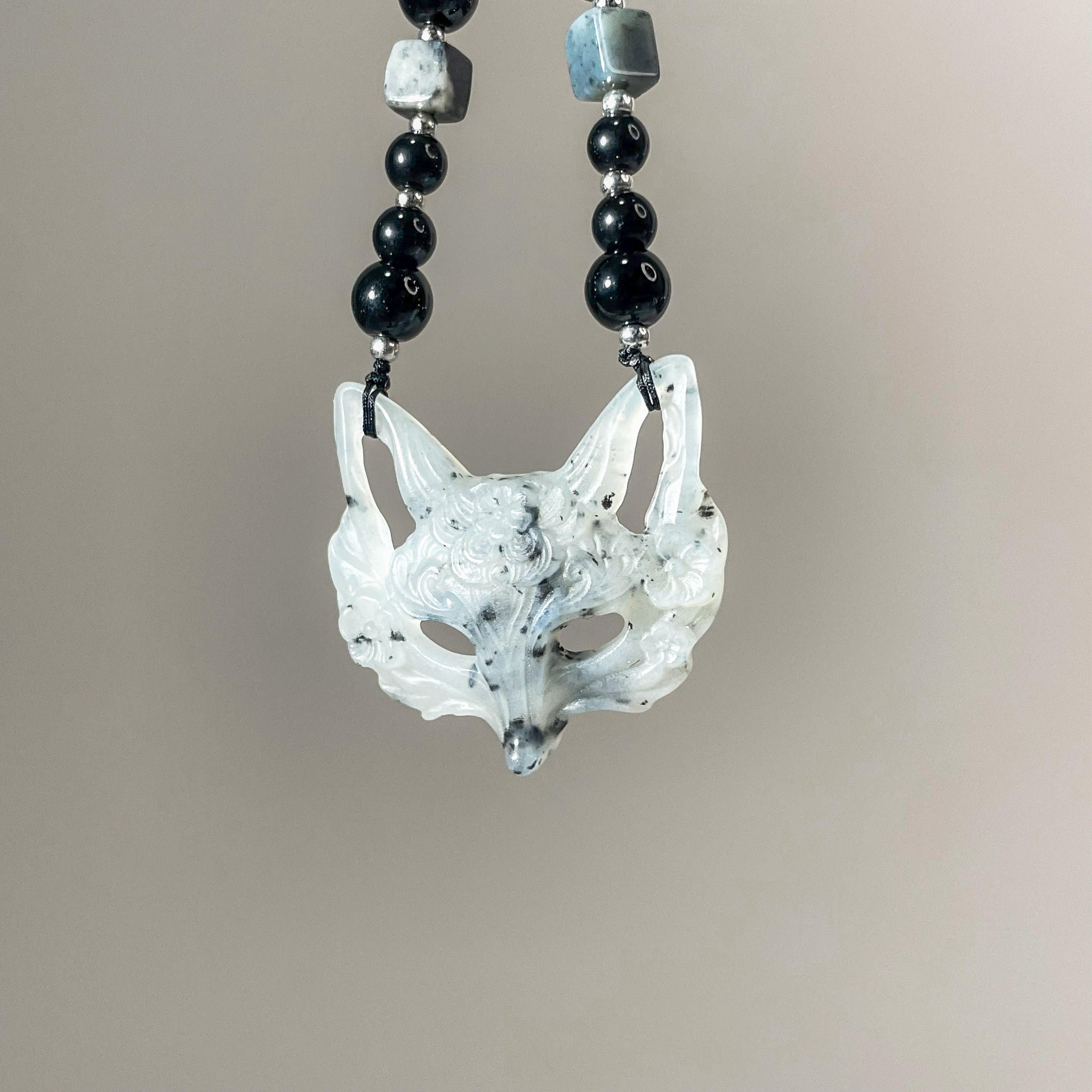 Handcrafted Fox Mask in Xiu Jade – One and Only - Looziivet