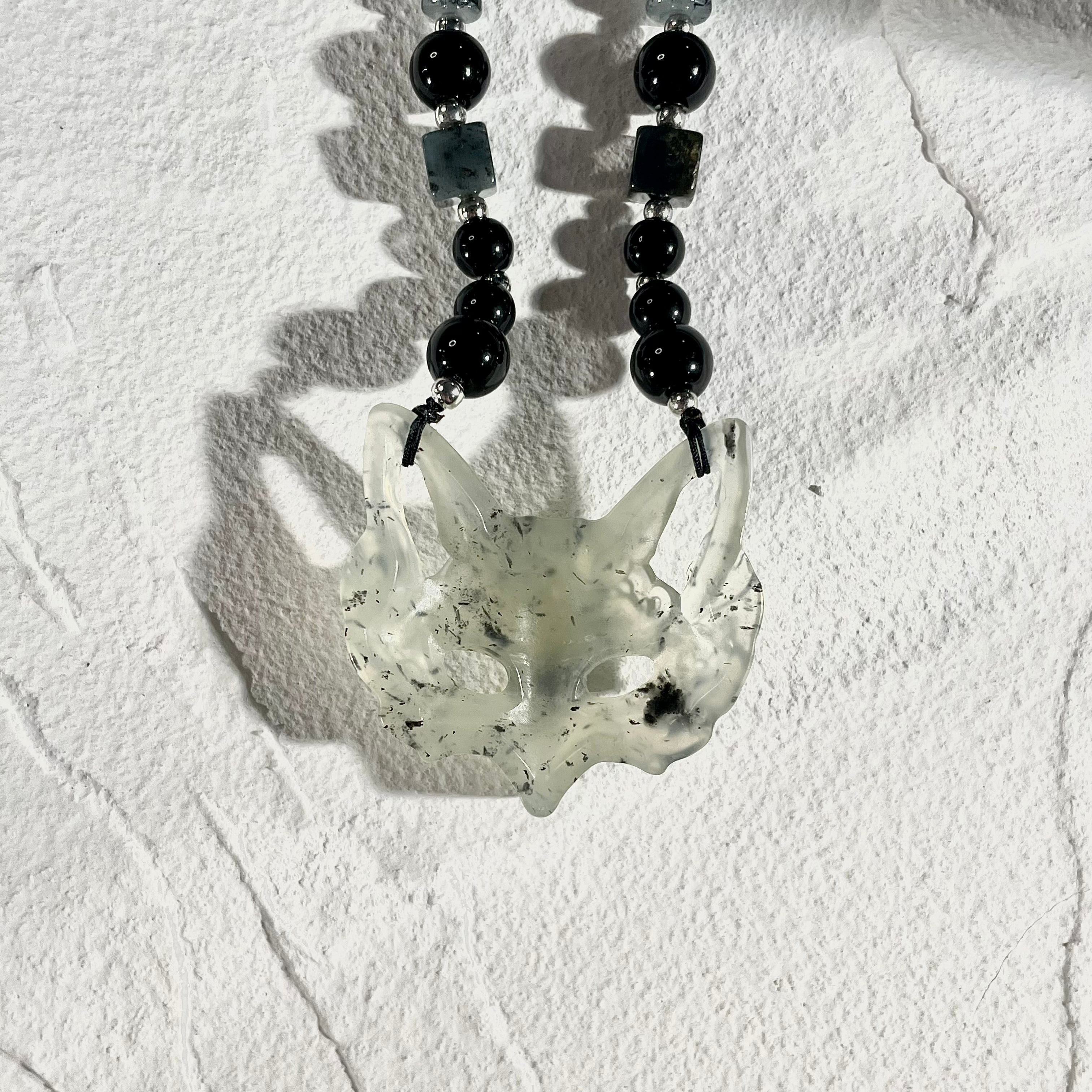 Handcrafted Fox Mask in Xiu Jade – One and Only - Looziivet