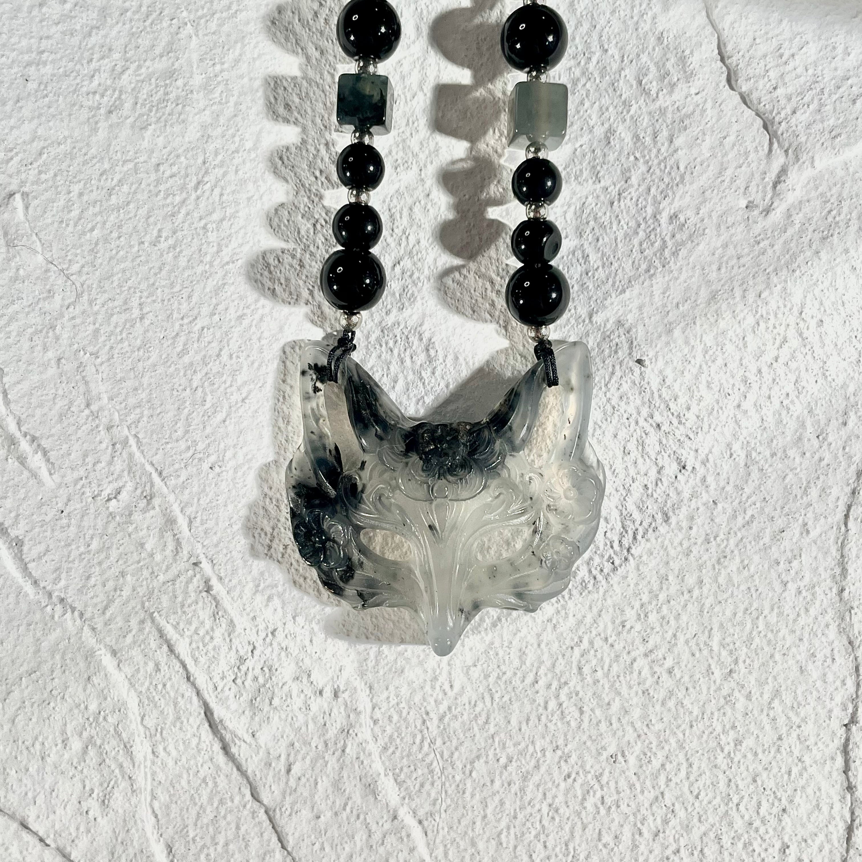 Xiu Jade Fox Mask - One and Only, A Unique Masterpiece in White and Black - Looziivet