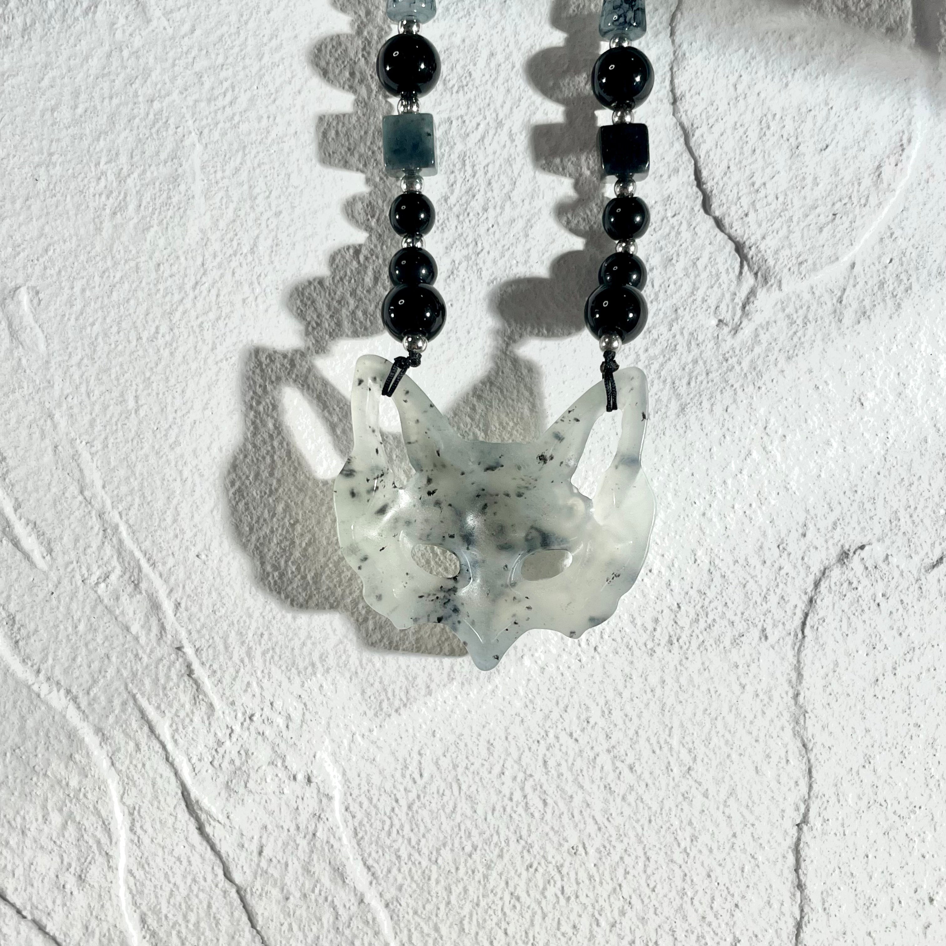 Handcrafted Fox Mask in Xiu Jade – One and Only - Looziivet