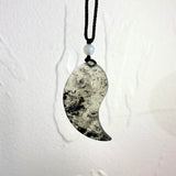 Handcraft One And Only Natural Ink-Wash Xiu Jade Double Fish Pair Pendant - Looziivet